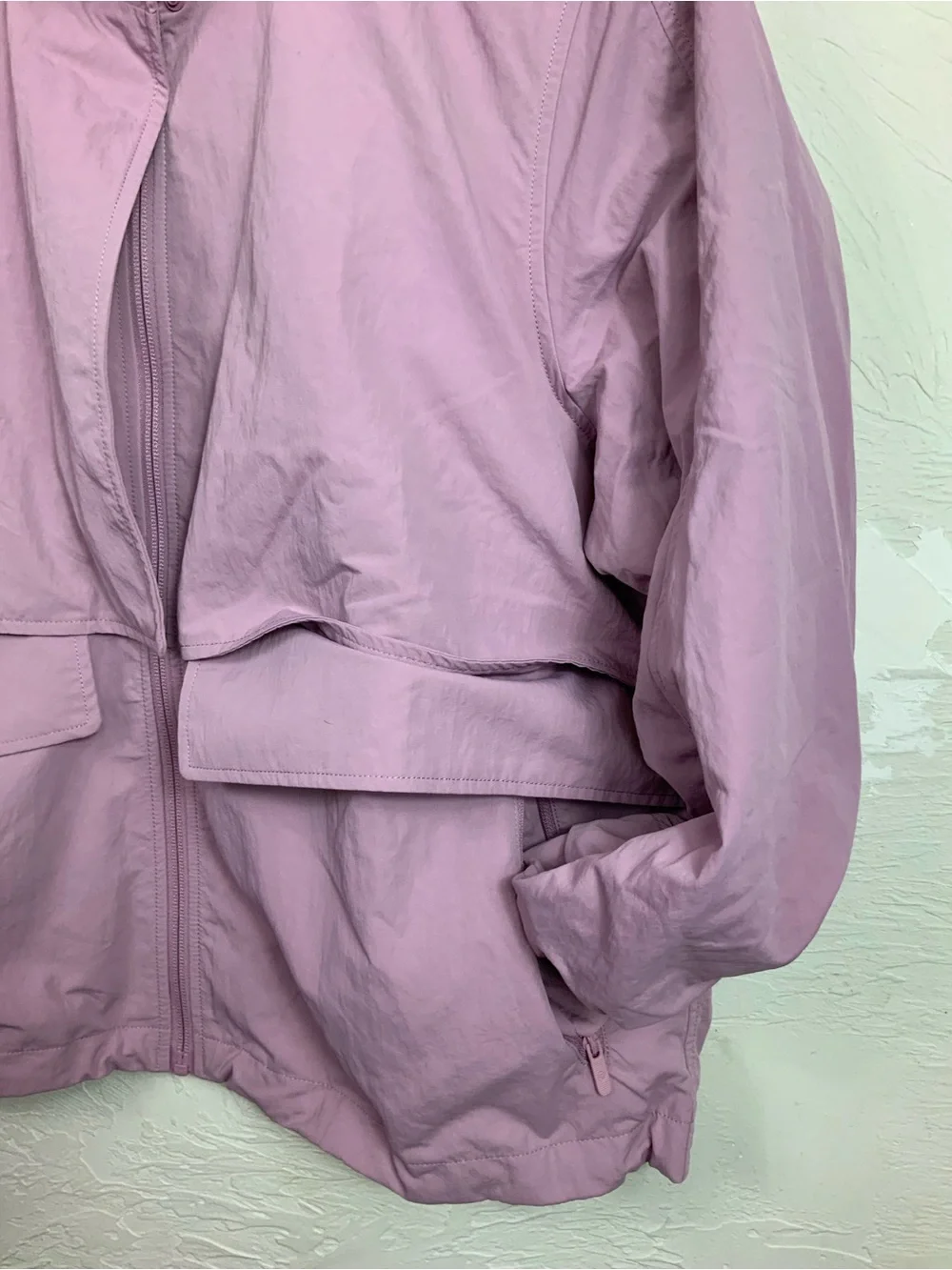 Lululemon Women Size 10 Purple Full Zip Activewear Jacket Hoodie Windbreaker
